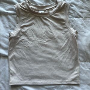 Cropped workout tank top